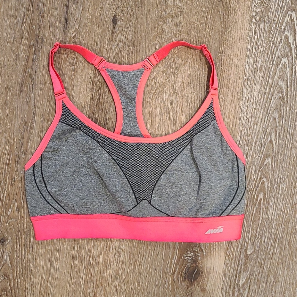 Sports bra